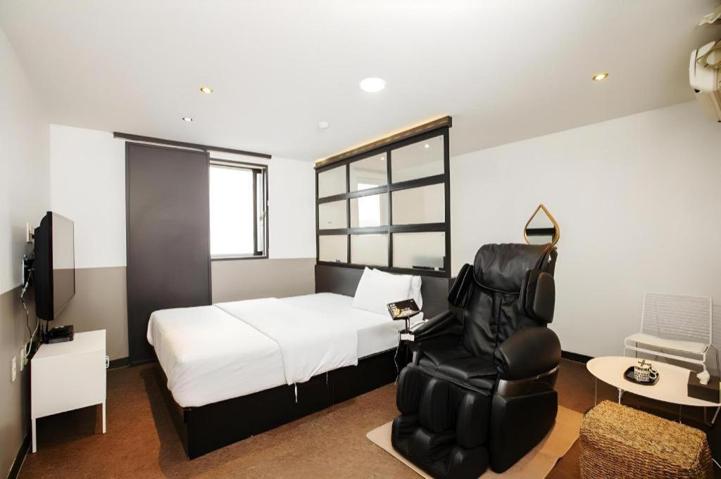 เอ็ม7 บิสซิเนส โฮเต็ล Motel Chilgok ภายนอก รูปภาพ