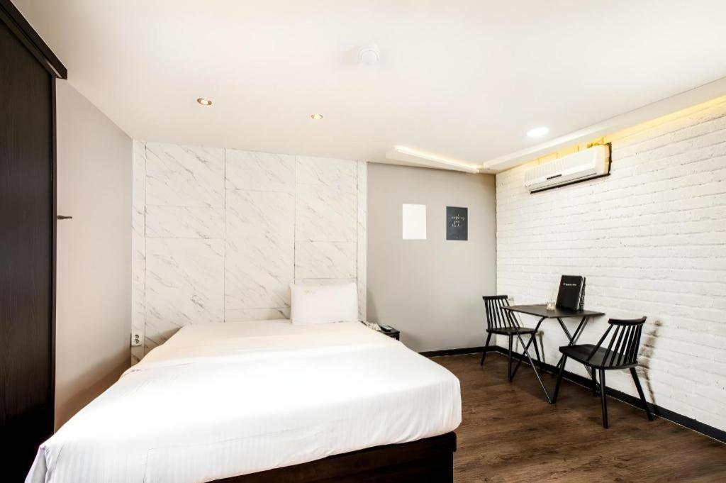 เอ็ม7 บิสซิเนส โฮเต็ล Motel Chilgok ภายนอก รูปภาพ