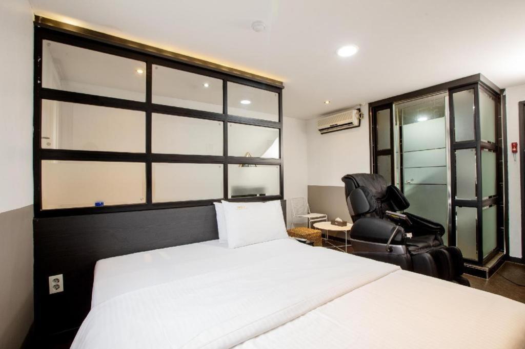 เอ็ม7 บิสซิเนส โฮเต็ล Motel Chilgok ภายนอก รูปภาพ
